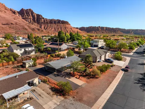 View/Area - 175 E 300 N, Ivins, UT 84738 photo 5 of 10