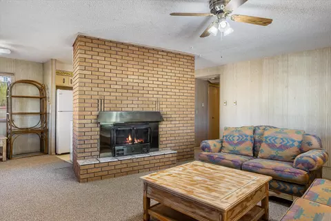 Living - 175 E 300 N, Ivins, UT 84738 photo 2 of 3