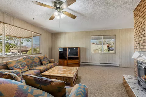 Living - 175 E 300 N, Ivins, UT 84738 photo 1 of 3