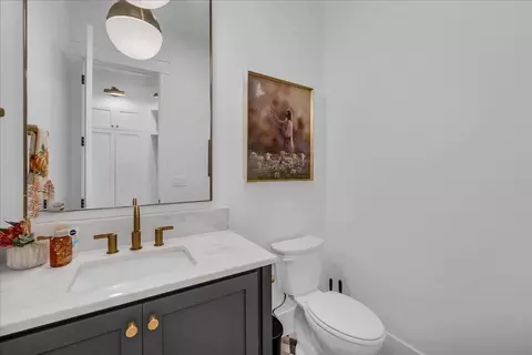 Bath - 761 E Queensridge Dr, Washington, UT 84780 photo 9 of 9
