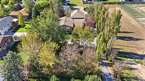 View/Area - 10754 S 1225 E, Sandy, UT 84094 photo 7 of 7