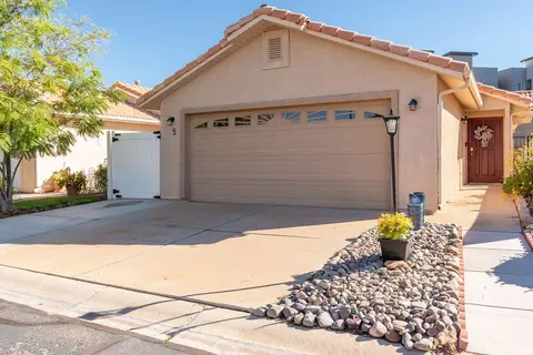 1360 E Telegraph St #5, Washington, UT 84780