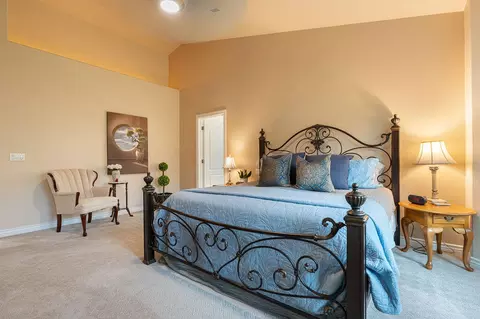 Bedroom - 1102 W Chama Ct, Washington, UT 84780 photo 2 of 3