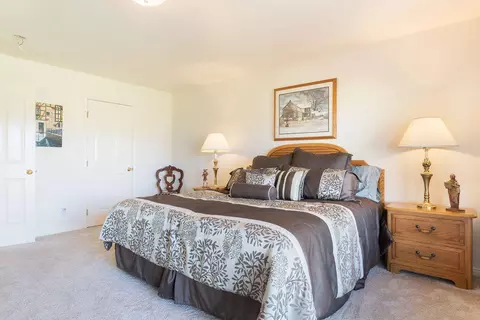 Bedroom - 844 W Hampton Rd, Saint George, UT 84770 photo 4 of 6