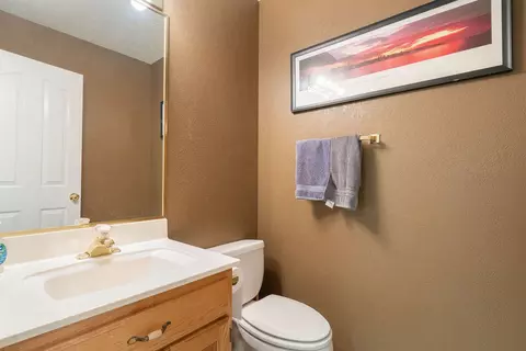 Bath - 844 W Hampton Rd, Saint George, UT 84770 photo 3 of 4