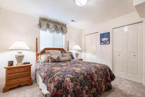 Bedroom - 844 W Hampton Rd, Saint George, UT 84770 photo 5 of 6