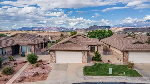 View/Area - 844 W Hampton Rd, Saint George, UT 84770 photo 2 of 7