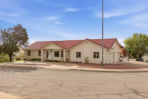Exterior - 590 E Springhill Dr, Washington, UT 84780 photo 14 of 14