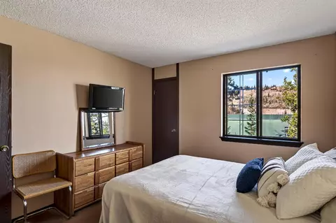 Bedroom - 407 S Vasels Rd #83, Brian Head, UT 84719 photo 5 of 9