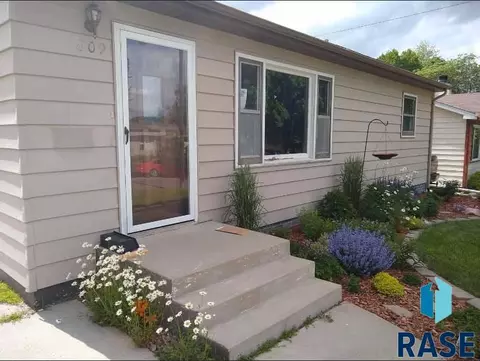 809 S Thompson Ave, Sioux Falls, SD 57103 photo 30