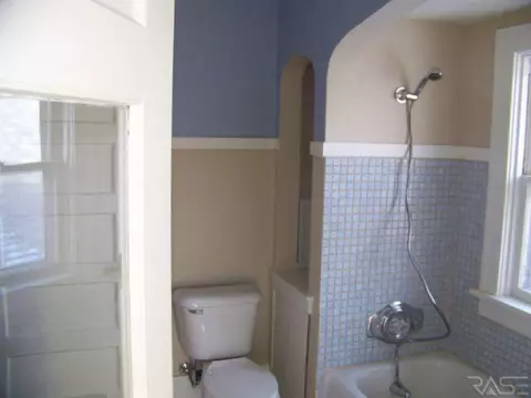 702 S Spring Ave, Sioux Falls, SD 57104 photo 16