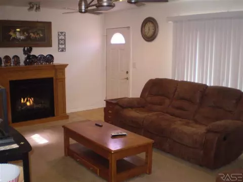 2800 E Klondike Trl, Sioux Falls, SD 57103 photo 2