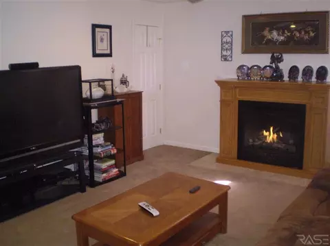 2800 E Klondike Trl, Sioux Falls, SD 57103 photo 3