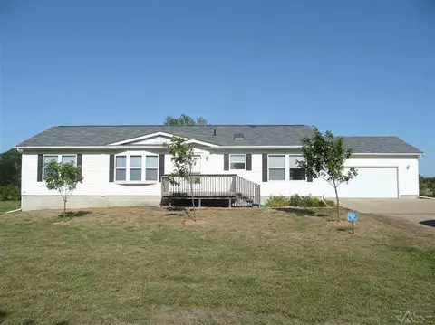 47030 W 85th St, Sioux Falls, SD 57106 photo 1