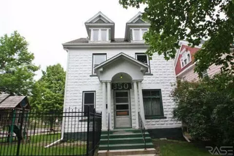 350 N Summit Ave, Sioux Falls, SD 57104 photo 1