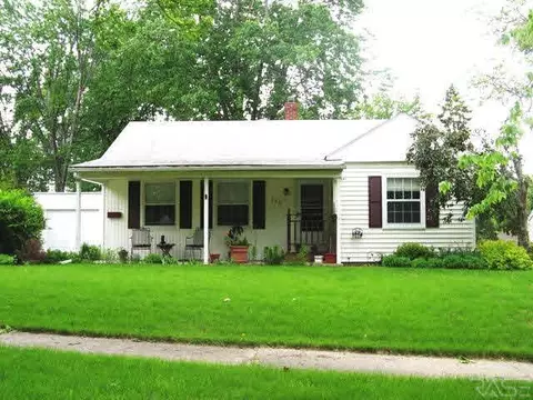 905 S Willow Ave S, Sioux Falls, SD 57104 photo 1