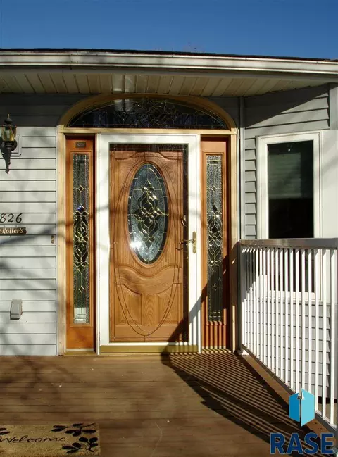 826 S Relanto St, Freeman, SD 57029 photo 9