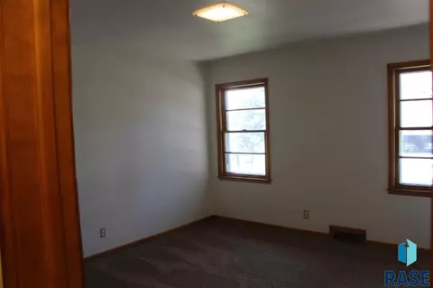 202 E 8th St, Dell Rapids, SD 57022 photo 29