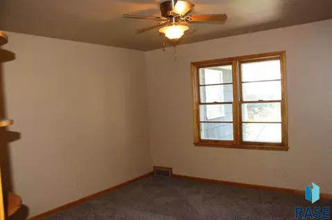 202 E 8th St, Dell Rapids, SD 57022 photo 26