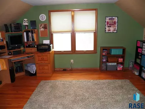 Undisclosed, Sioux Falls, SD 57103 photo 15