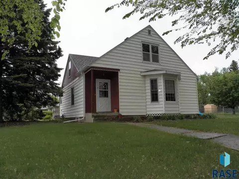 Undisclosed, Sioux Falls, SD 57103 photo 1