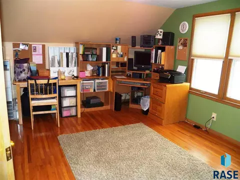 Undisclosed, Sioux Falls, SD 57103 photo 16