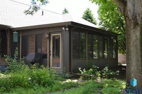 5005 S Pheasant Ln, Sioux Falls, SD 57108 photo 24