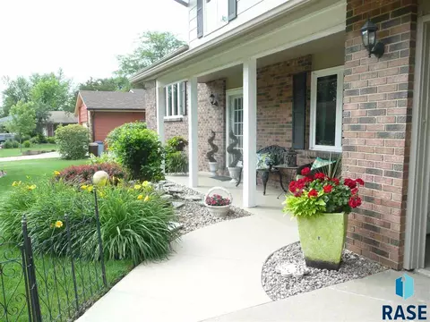 Undisclosed, Sioux Falls, SD 57103 photo 18