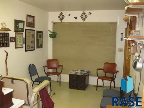 209 E 4th St, Dell Rapids, SD 57022 photo 12