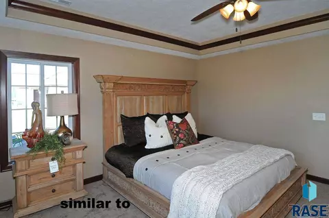 5605 Eastbridge Pl, Sioux Falls, SD 57110 photo 16