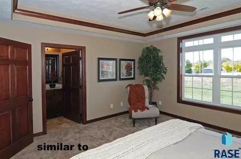 5605 Eastbridge Pl, Sioux Falls, SD 57110 photo 15