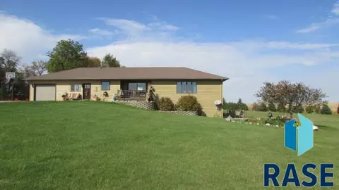 47138 244th St, Dell Rapids, SD 57022 photo 17