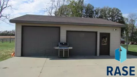 47138 244th St, Dell Rapids, SD 57022 photo 20