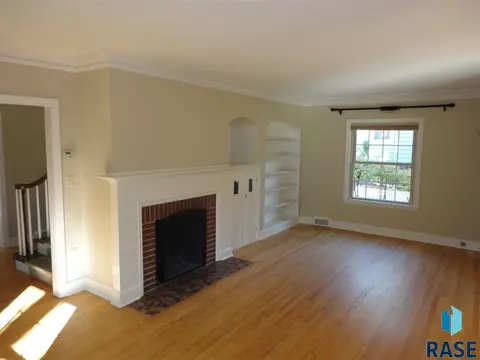 520 E Park Dr, Sioux Falls, SD 57105 photo 8
