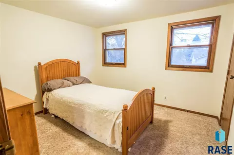 2204 E 51st St, Sioux Falls, SD 57103 photo 15