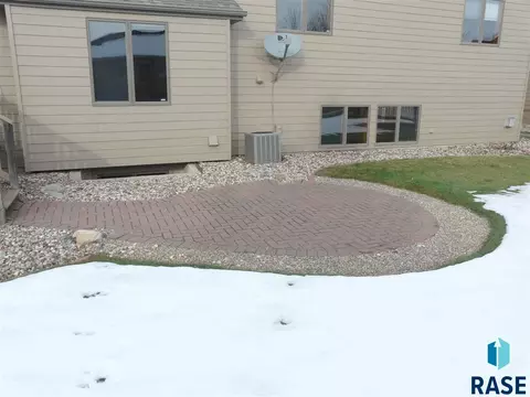 4301 E Aster Cir, Sioux Falls, SD 57103 photo 26