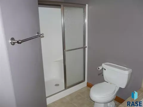 4301 E Aster Cir, Sioux Falls, SD 57103 photo 13