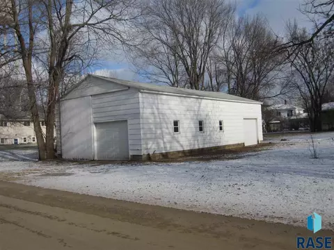 100 E 4th St, Worthing, SD 57077 photo 12