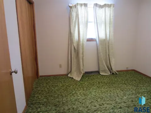 100 E 4th St, Worthing, SD 57077 photo 7