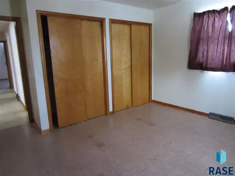 100 E 4th St, Worthing, SD 57077 photo 5