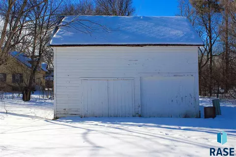 240 E Main St, Canova, SD 57321 photo 15