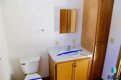 240 E Main St, Canova, SD 57321 photo 11