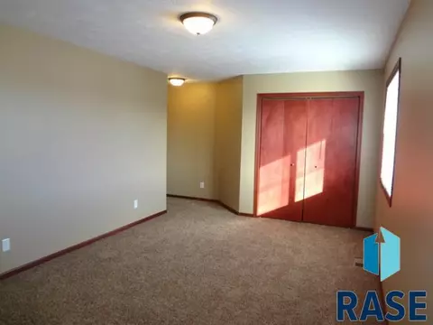 310 Scott Pl, Tea, SD 57064 photo 10