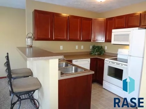 310 Scott Pl, Tea, SD 57064 photo 6