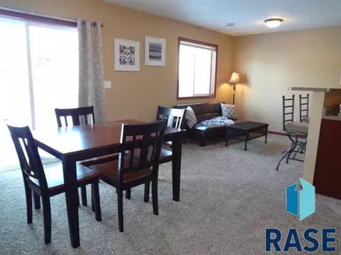 310 Scott Pl, Tea, SD 57064 photo 4
