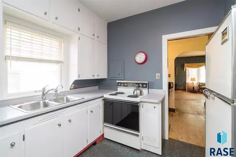 716 E 21st St, Sioux Falls, SD 57105 photo 17