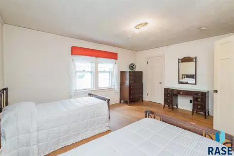 716 E 21st St, Sioux Falls, SD 57105 photo 22