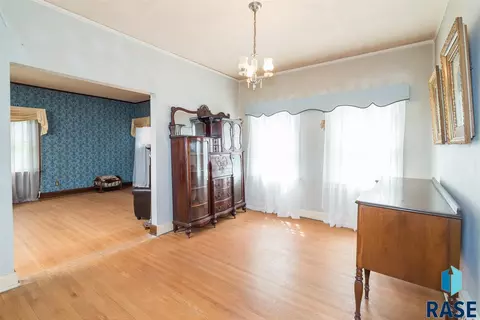 716 E 21st St, Sioux Falls, SD 57105 photo 9