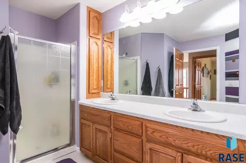 1645 N Cactus Dr, Sioux Falls, SD 57110 photo 15