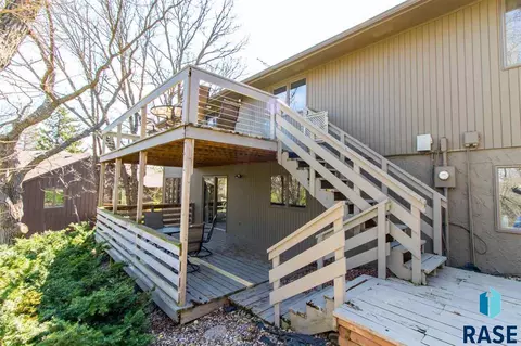 5004 E Terry Peak Ln, Sioux Falls, SD 57110 photo 14